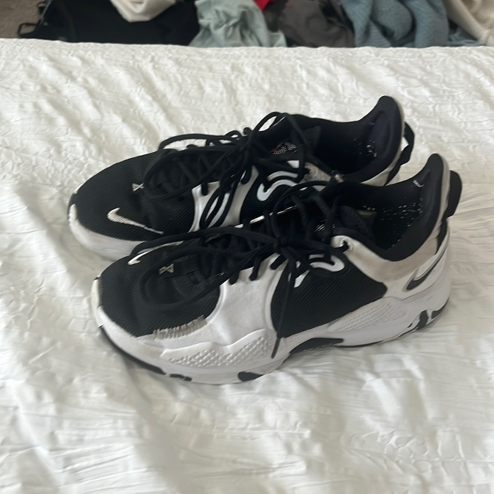 Paul George 5 basketball shoes